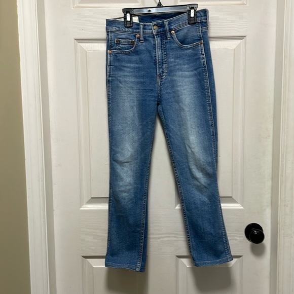 GAP Denim - GAP | Cigarette | High Rise | Medium Indigo | Denim Jeans| Size 26